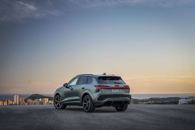 Q3%20SUV