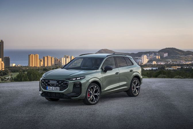 Q3%20SUV